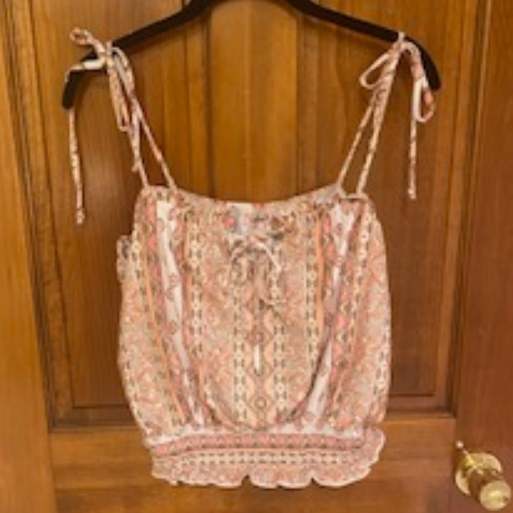 Willow & Root mixed paisley cropped tank top